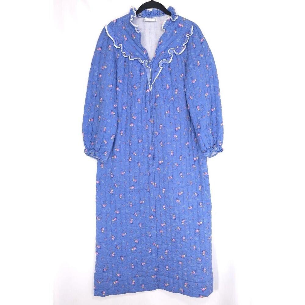 CJ’S Vintage LARGE Robe Housecoat Quilted Blue Floral Ruffle USA MADE 9030D